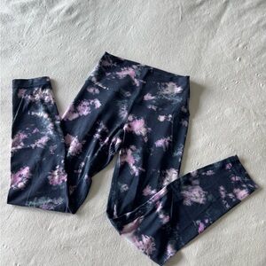 Lululemon Alight 25" leggings size 4